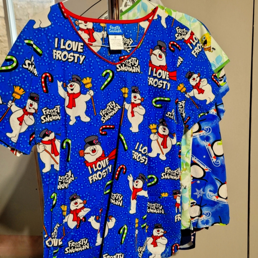 Womens Christmas scrup top